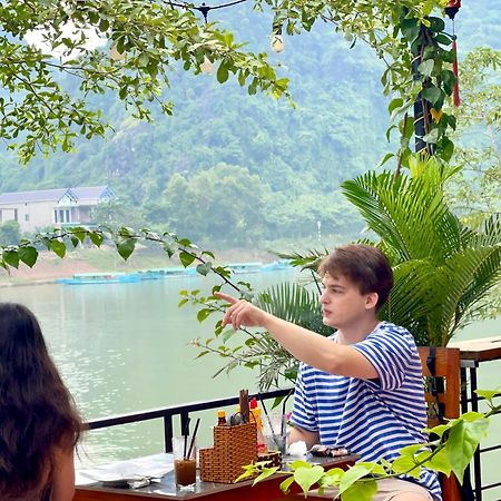 Phong Nha Coco Riverside Hotel Exterior photo